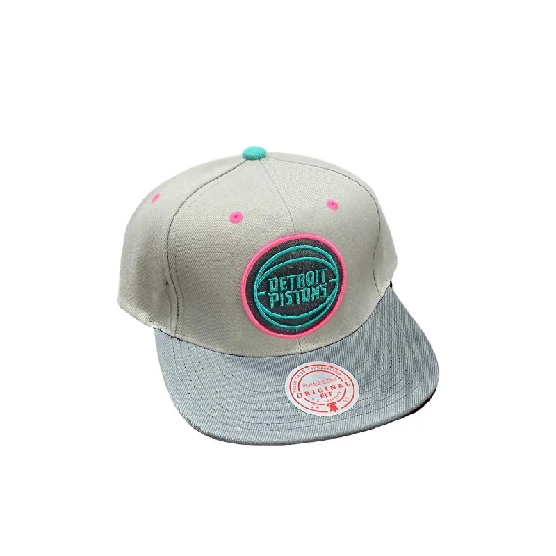 Men's Nba Wolf Mag Pistons Snapback Cap In Light Grey