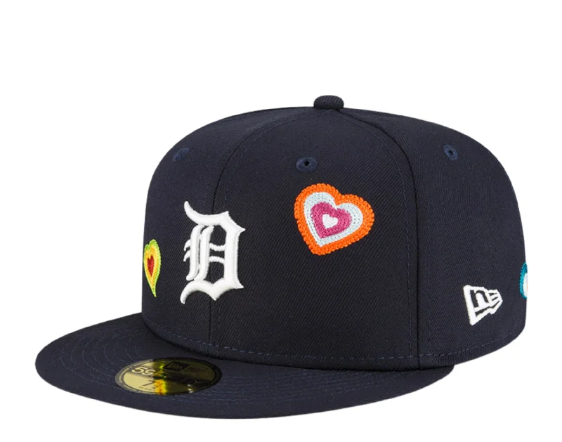 New Era 59Fifty MLB Detroit Tigers C/S Hearts Fitted Pink Bottom 60288225