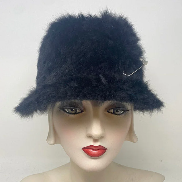 Mod cap in black angora