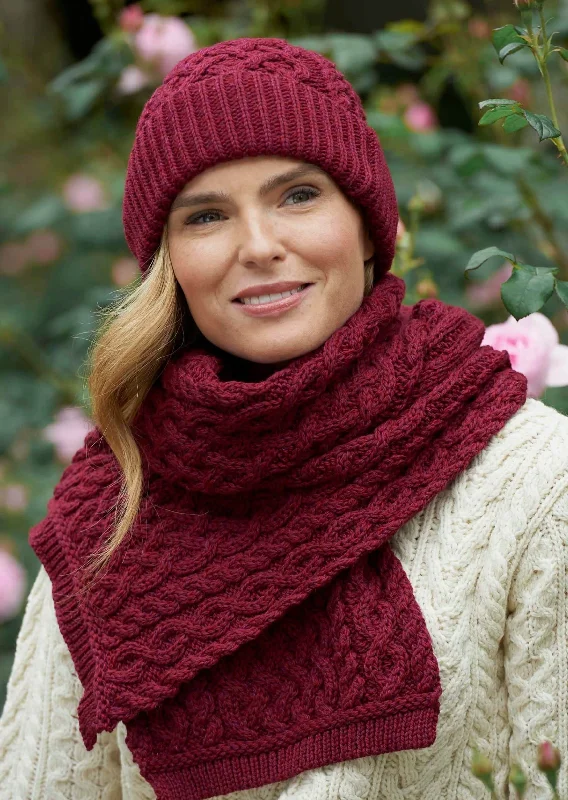 Trellis Aran Hat | Fushia