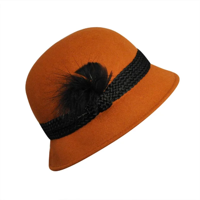 Betmar Tegan Wool Felt Cloche